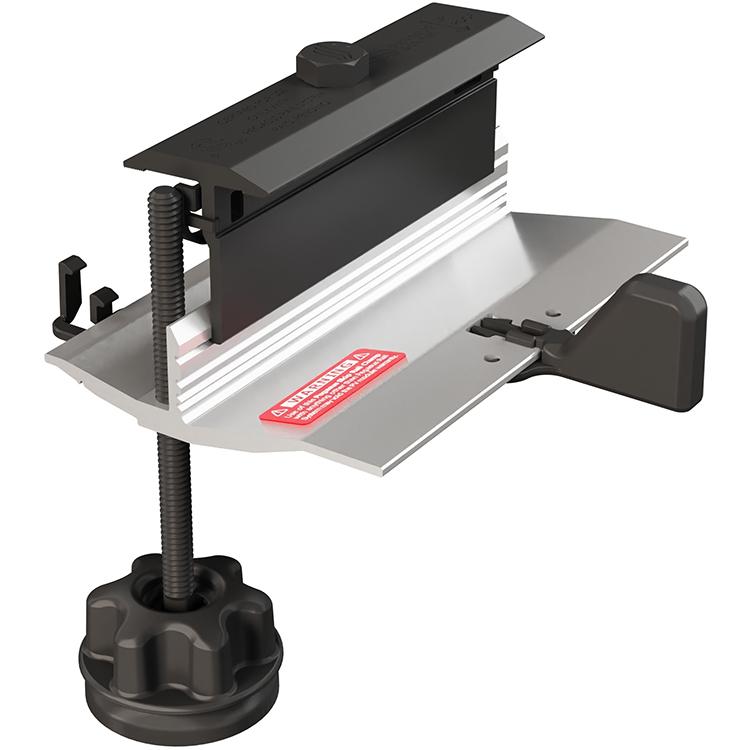 Pegasus - SkipRail Clamp w/ Kickstand